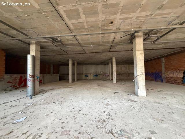 Se vende bajo comercial en Molina de Segura