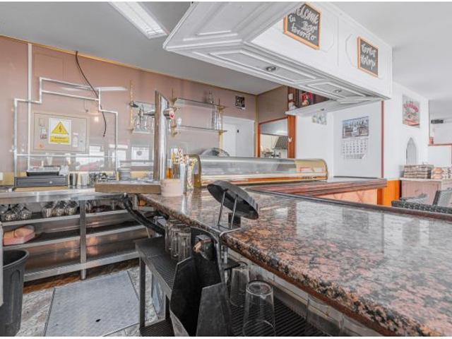 SE VENDE BAR EN SON FERRER, CALVIA