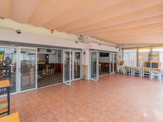 SE VENDE BAR EN SON FERRER, CALVIA