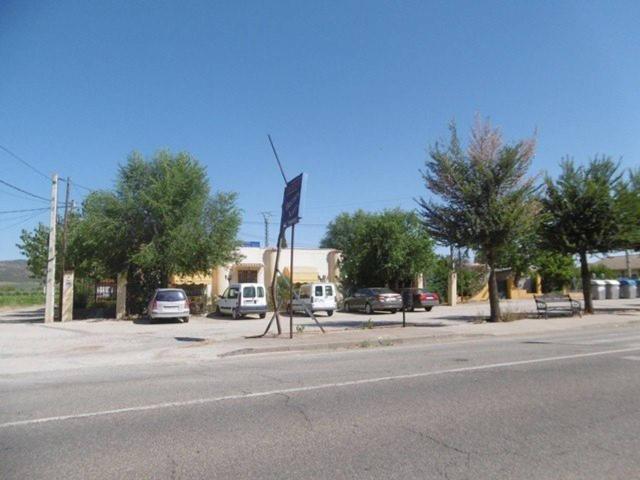 Se vende bar restaurante en solar de 2000 metros LAS LABORES