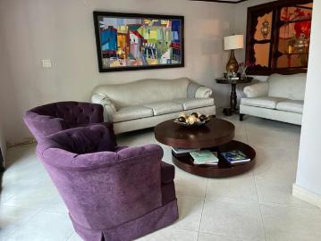 Se VENDE: Bella Duplex Familiar, El Cangrejo, | 4 recámaras por 445000.00 en El Cangrejo