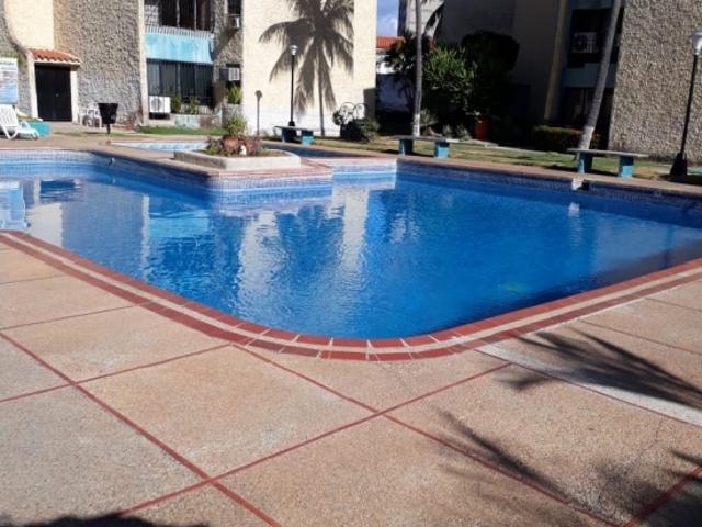 Se vende bonito Apartamento en maneiro Isla de Margarita