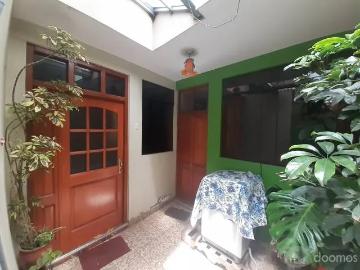 SE VENDE BONITA CASA