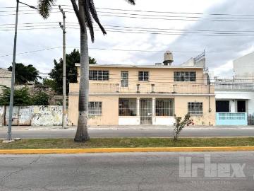 SE VENDE BONITA CASA COLONIAL DE 4 RECAMARAS EN EL BARRIO DE SAN FRANCISCO, CAMPECHE