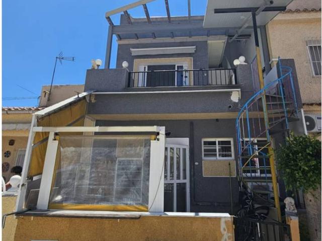 Se vende bungalow reformado en San Fulgencio La Marina, Alicante