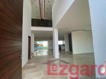 Se vende casa nueva en Lomas de Cocoyoc