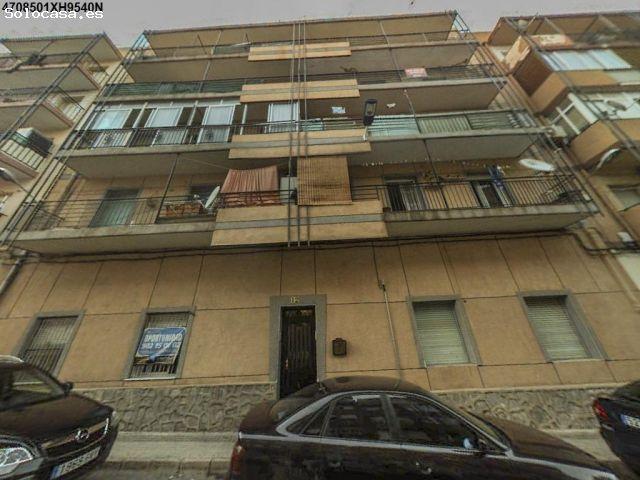 Se vende Casa OKUPADA en CL LUIS VIVES,10 Esc:1 Pl:1 Pt:IZ Novelda Alicante 12 Novelda, Alicante/