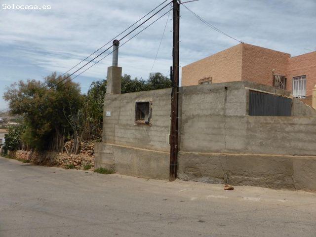 Se vende Casa OKUPADA en Cuevas Del Lino 6 Níjar, Almería