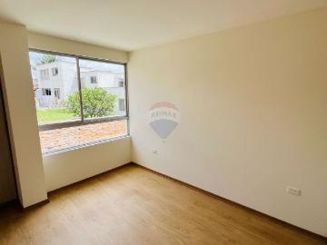 Se vende casa a estrenar en pomasqui