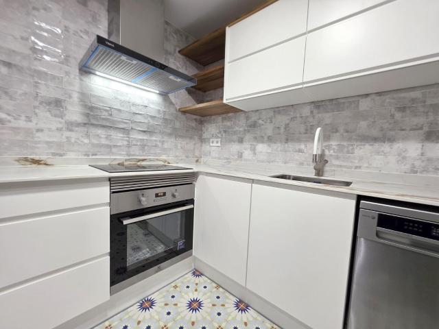 Se vende casa a estrenar en zona tranquila de Castellón, junto a calle San Roque