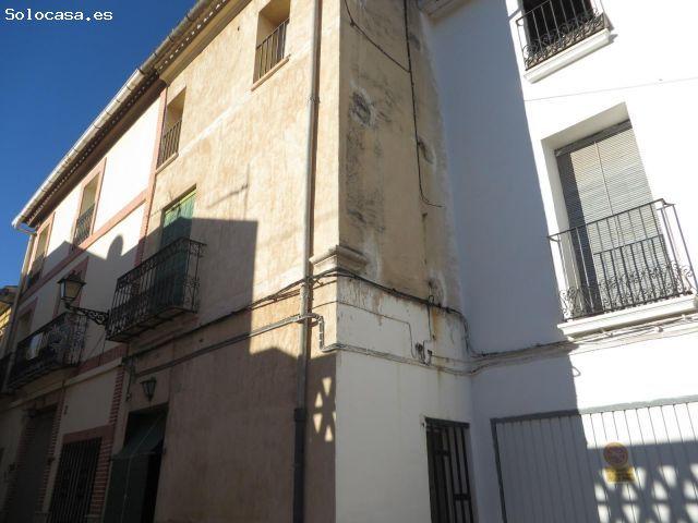 Se vende Casa Adosada OKUPADA en Calle CL Pedro Vidal 28 Palma de Gandía, Valencia/València