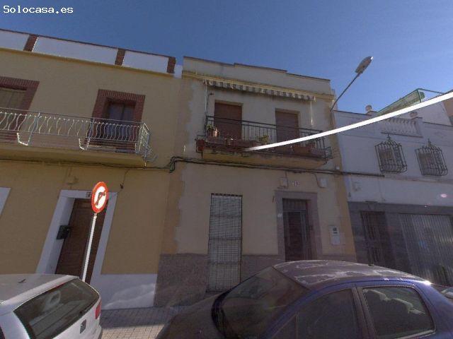 Se vende Casa ALQUILADA en Calle Benito Toresano 29 Mérida, Badajoz