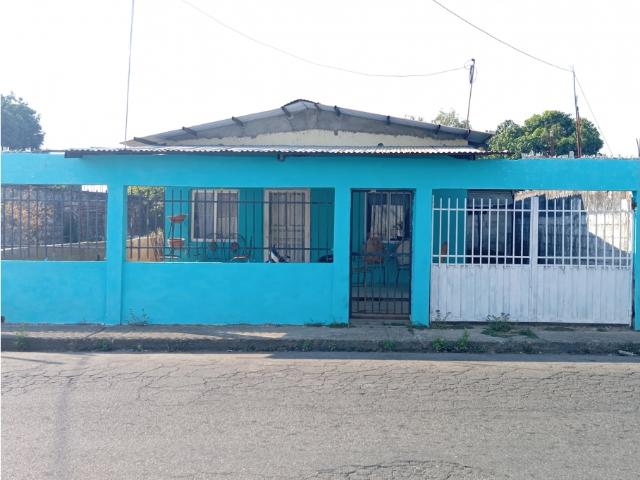 SE VENDE CASA BARRIO EL CAMBIO VE08 364BC ROCH