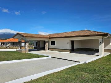 Se Vende Casa en Alto Boquete, Chiriquí
