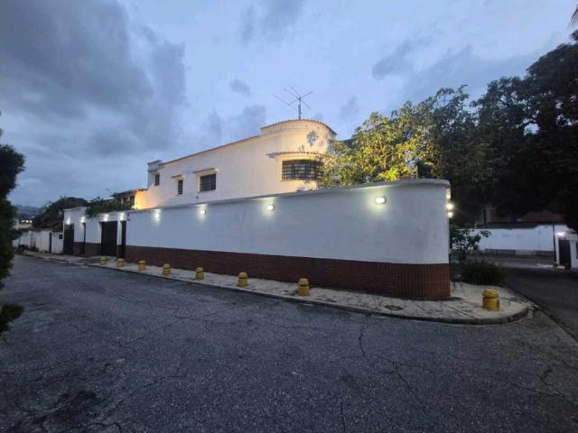 Se vende casa Campo Claro