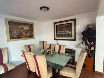 SE VENDE CASA COL. LA LOMA