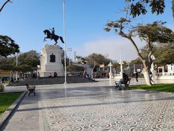 Se Vende Casa Como Terreno A Media Cuadra De La Plaza De Armas De Pisco