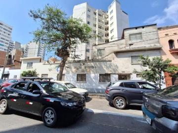 Se vende Casa como Terreno en Magdalena del Mar