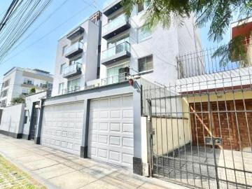 SE VENDE CASA COMO TERRENO O PARA REMODELAR