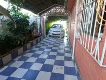 Se vende casa con terreno | 4 Dormitorios por 110000. 00 en La Granja