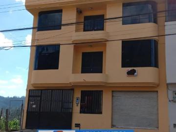 SE VENDE CASA CON LOCAL EN BIBLIAN COD. 914 Casa en Venta en Biblián