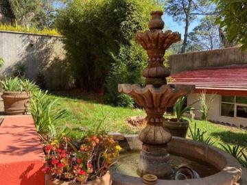 Se vende Casa de campo al Norte de Cuernavaca, Morelos. Zona de Bosque