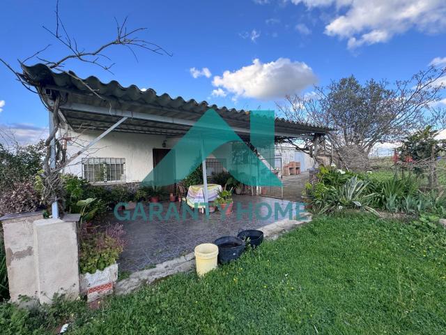 SE VENDE CASA DE CAMPO EN ZONA SUR, CÁCERES