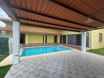 Se Vende Casa de Playa en Nueva Gorgona 1,140 m² 3 recamaras, piscina