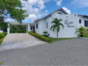 Se vende casa de playa en Punta Barco Viejo, San Carlos