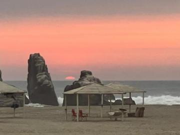 SE VENDE CASA DE PLAYA EN CERRO AZUL