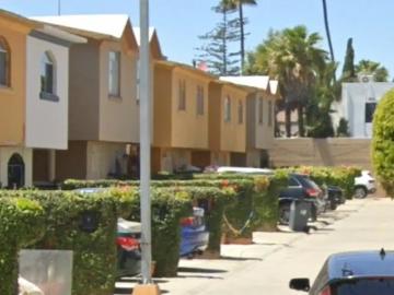 Se Vende Casa de Recuperación Bancaria en C. Tacuba, col. Cortes de la Mesa, Tijuana B.C