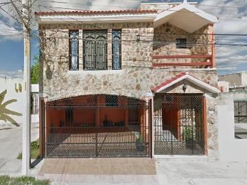 Se Vende Casa de Recuperación Bancaria en Lic. Manuel de La Pena y Pena, Pres. de México, Campeche