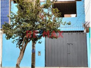 Se Vende Casa De 2 Pisos En Casco Gris Terreno 131.50M² A Unas Cuadras De Mall