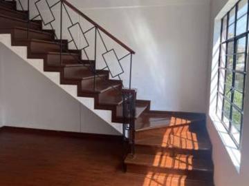 SE VENDE CASA DE 3 PISOS EN CONDOMINIO CERRADO EN CHORRILLOS AV. TERÁN