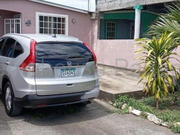 Se vende casa en Nuevo Tocumen. MAB 25 7436