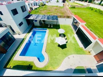 SE VENDE CASA EN ATLIXCO MUY CERCA DEL HOTEL ALDEA