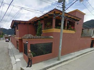 SE VENDE CASA EN: AVENIDA OLIMPO, VISTA HERMOSA, SAN CRISTOBAL DE LAS CASAS, CHIAPAS
