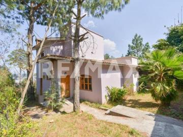 Se vende casa en Alcanfores