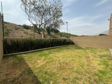 SE VENDE CASA EN BOSQUE ESMERALDA