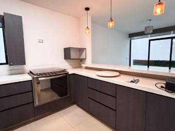SE VENDE CASA EN CUMBRES