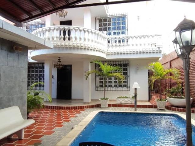 SE VENDE CASA EN CARUPANO VE02 058CES SSIL