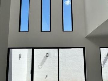 Se Vende Casa en Cañadas del Arroyo, 4ta Recamra en PB, Dobl
