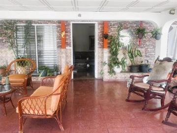 SE VENDE CASA EN CERRO VIENTO 225 MIL NEGOCIABLE || Esquina 333 mtr2 5R 4b