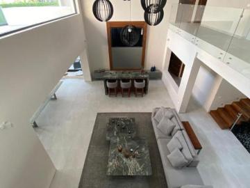 SE RENTA O SE VENDE CASA EN FRACCIONAMIENTO HACIENDA COCOYOC MORELOS