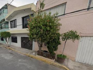 SE VENDE CASA EN COL. ESCUADRON 201, IZTAPALAPA, CDMX