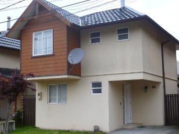 SE VENDE CASA EN CONDOMINIO CONCEPCIÓN 3D 3B 1E