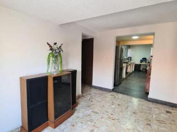 SE VENDE CASA EN CONJUNTO HABITACIONAL EN IZCALLI PIRAMIDE, TLALNEPANTLA