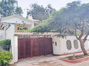 Se vende casa en exclusivo club residencial los girasoles