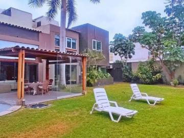 SE VENDE CASA EN EL GOLF OCASION