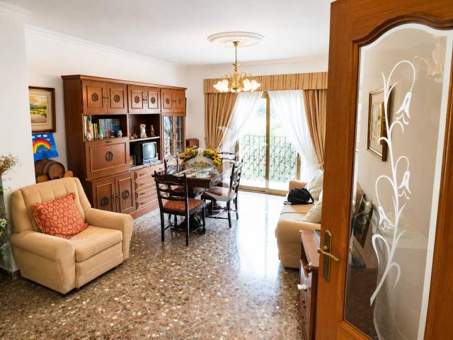 SE VENDE CASA EN FORMICHE ALTO